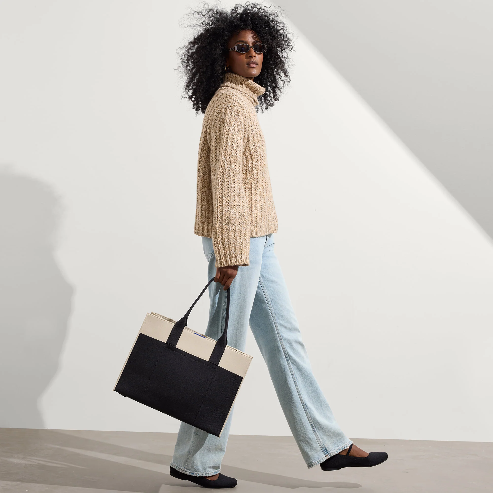 The Classic Tote - Luna - Image 3