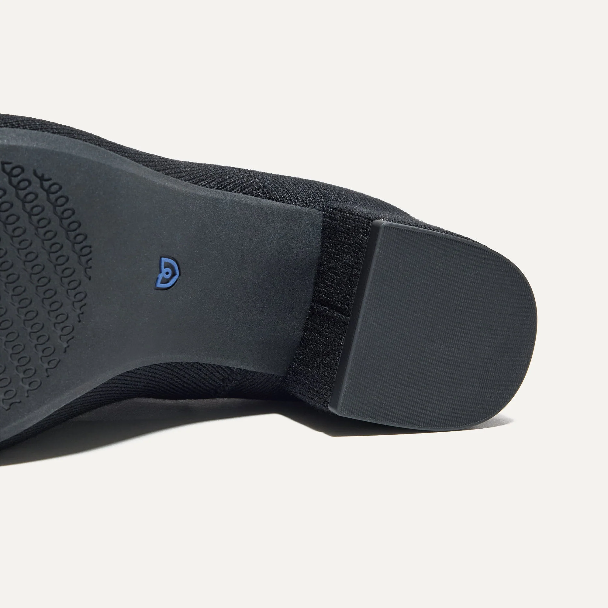 The Classic Boot - Black - Image 6