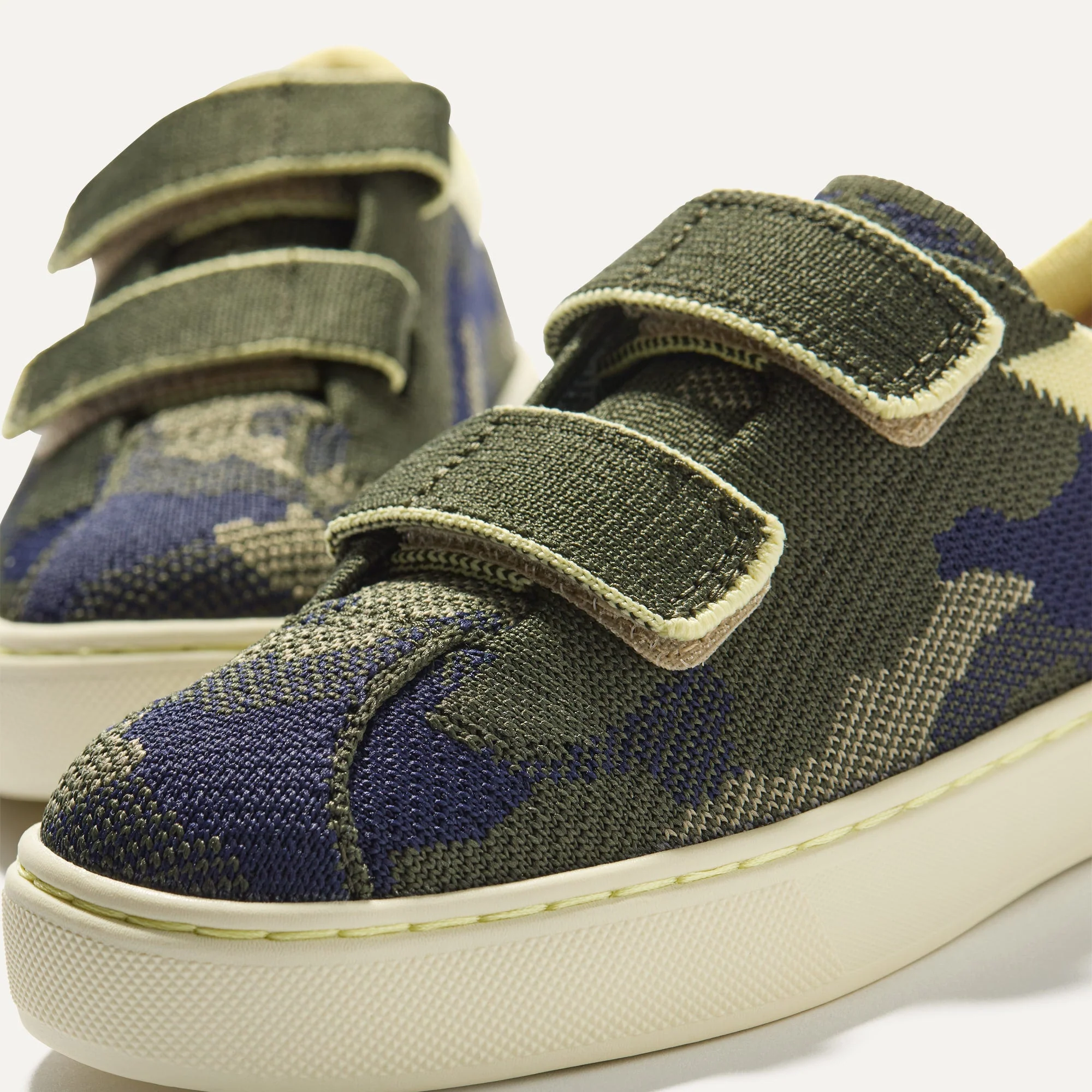 The Kids Strap Sneaker - Spruce Camo - Image 6