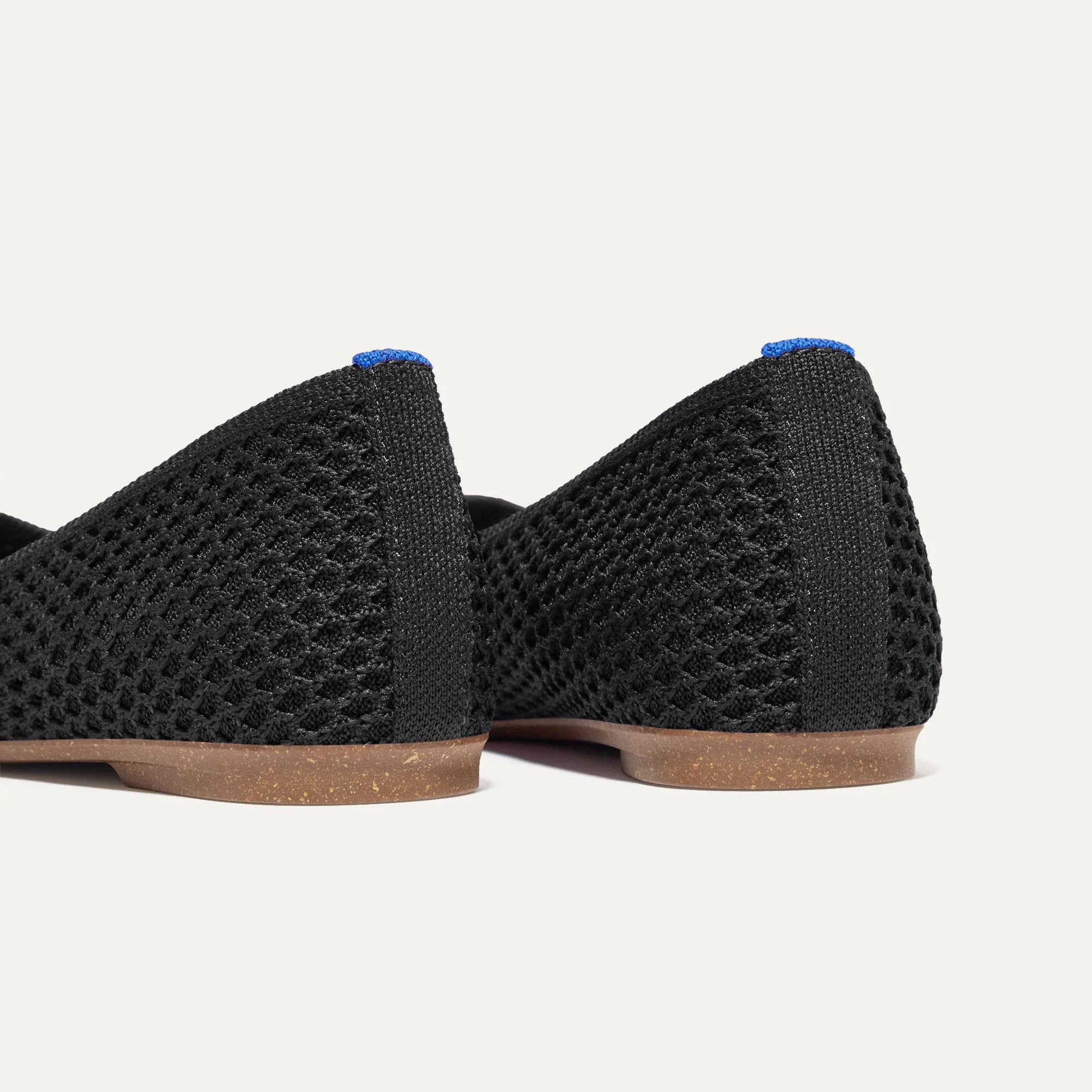 The Max Square - Black Mesh - Image 6