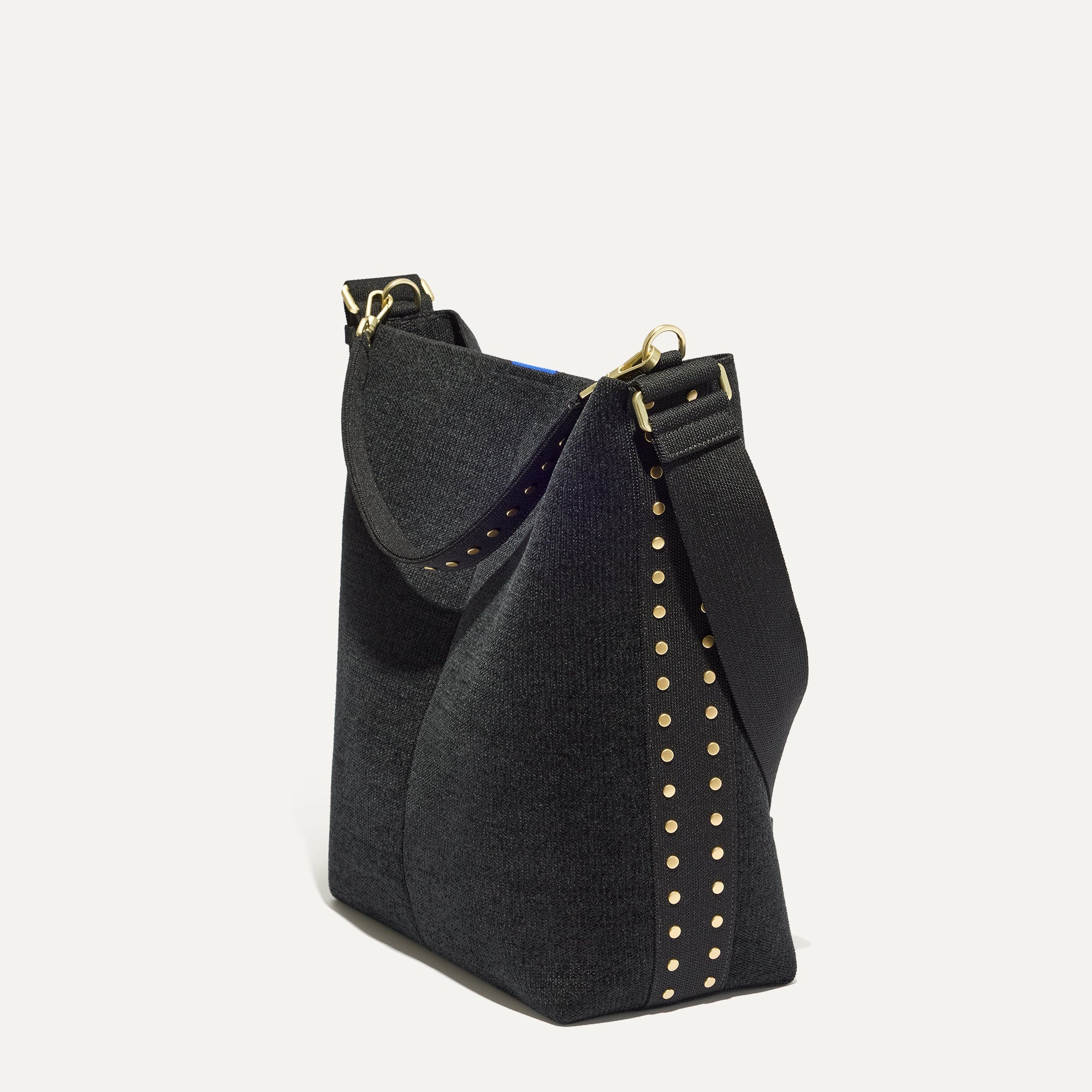 The ReVelvet™ Bucket Bag - ReVelvet™ Black - Image 5