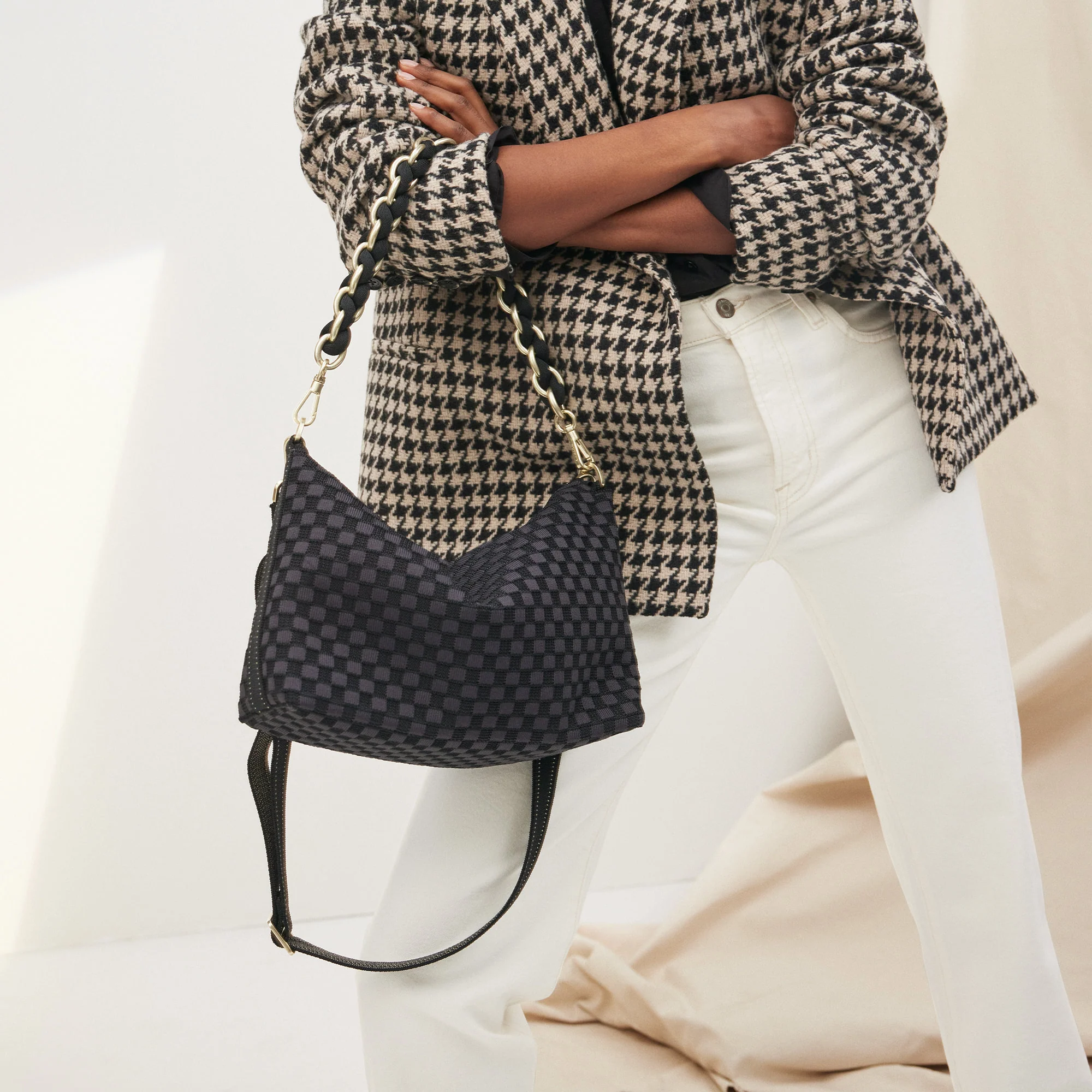 The Daily Crossbody - Black Sand - Image 8