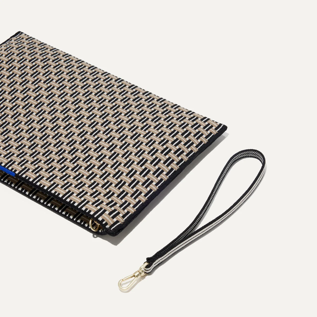 The Wristlet - Jetset Black - Image 7